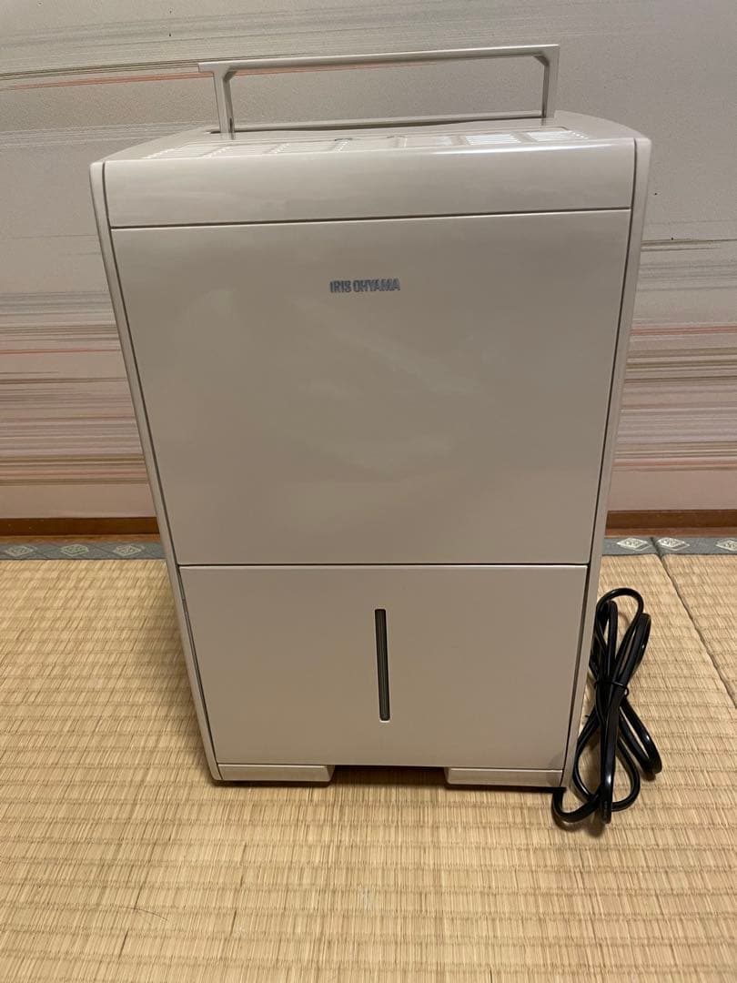 アイリスオーヤマ　除湿機　KIJC-J56 楽天市場】アイリスオーヤマ 除湿器 kijc-j56（適用畳数（除湿・鉄筋