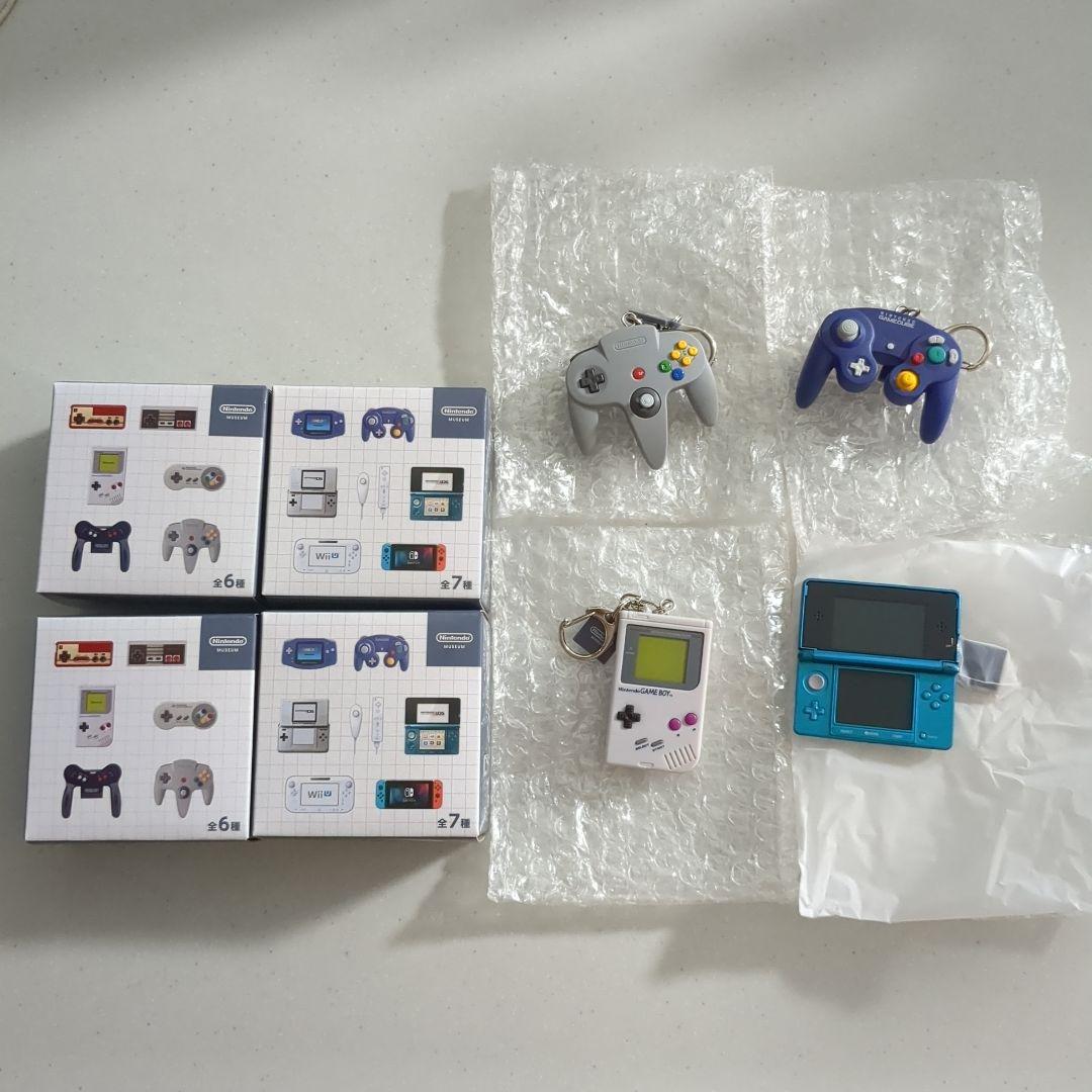 ニンテンドーミュージアム ゲームハードキーホルダーコレクション ニンテンドーミュージアム ゲームハードキーホルダーコレクション 2000