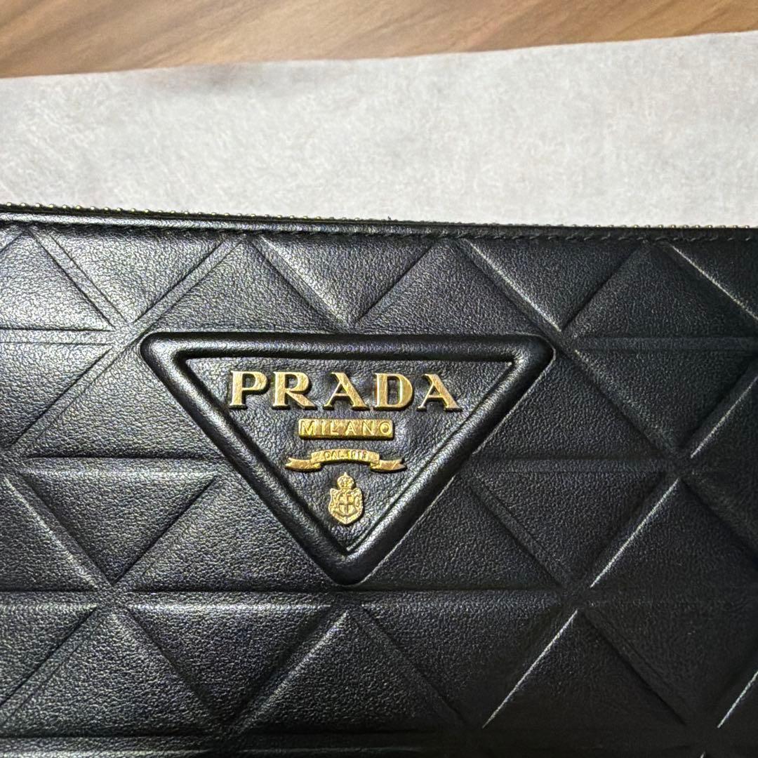 美品 現行【PRADA】 長財布 激レア プラダ トライアングル カーフ 黒