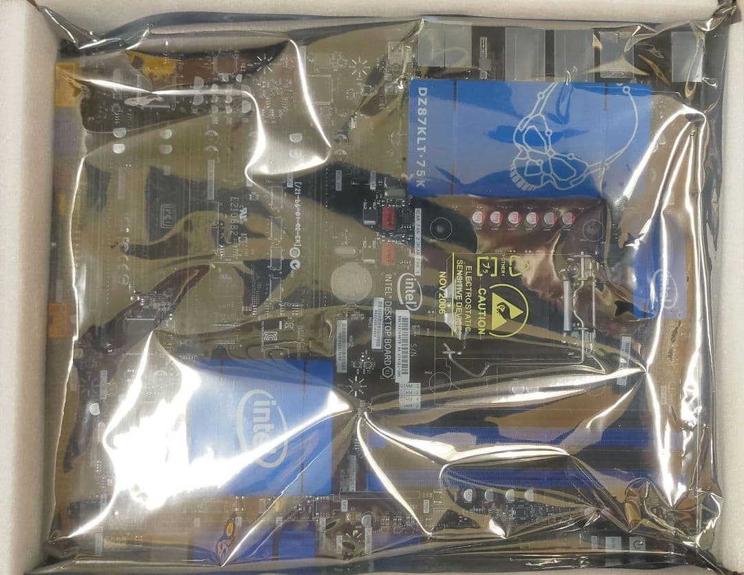 未使用品 Intel D2847P75 M/B ＋ ASUS XONAR DG - メルカリ