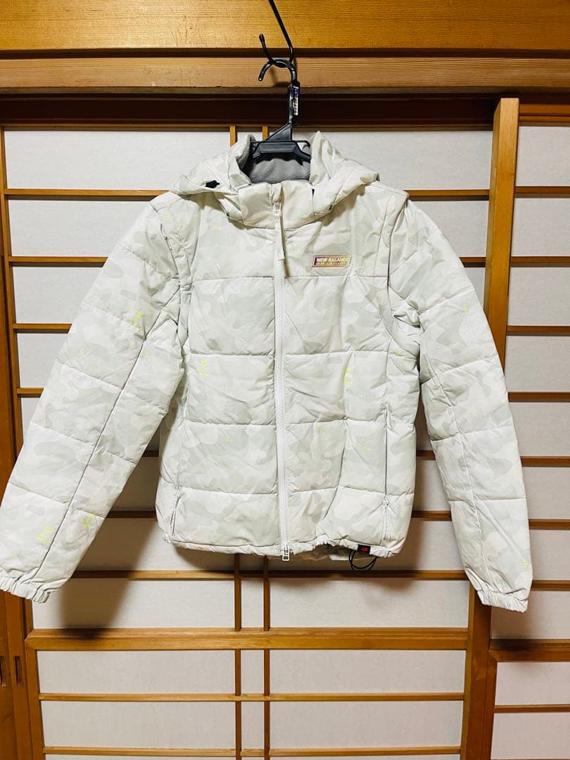 売切値下！美品　ニューバランス NB ゴルフダウンジャケット迷彩　白　size1 売切値下！美品 ニューバランス NB ゴルフダウンジャケット迷彩 白