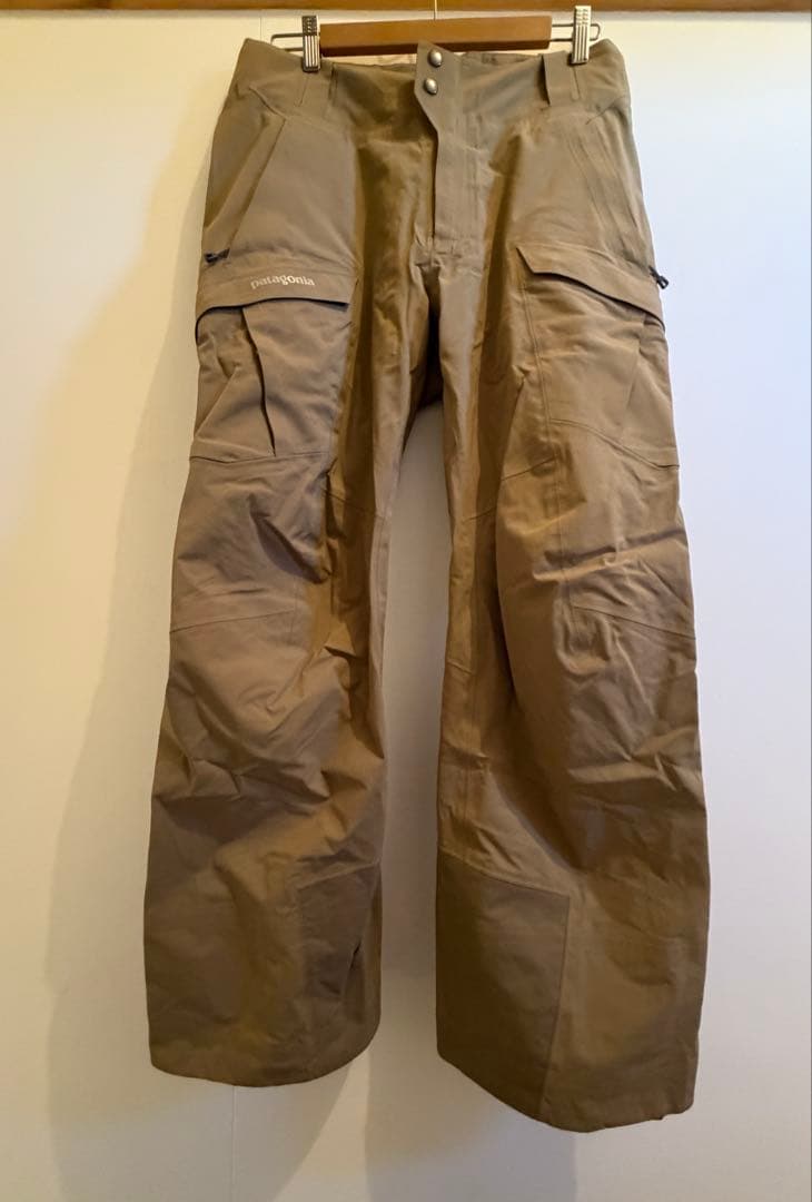 Patagonia untracked pantsスノーボード　スキー ウェア Patagonia Men's Untracked Ski/Snowboard Pants - Seabird Grey