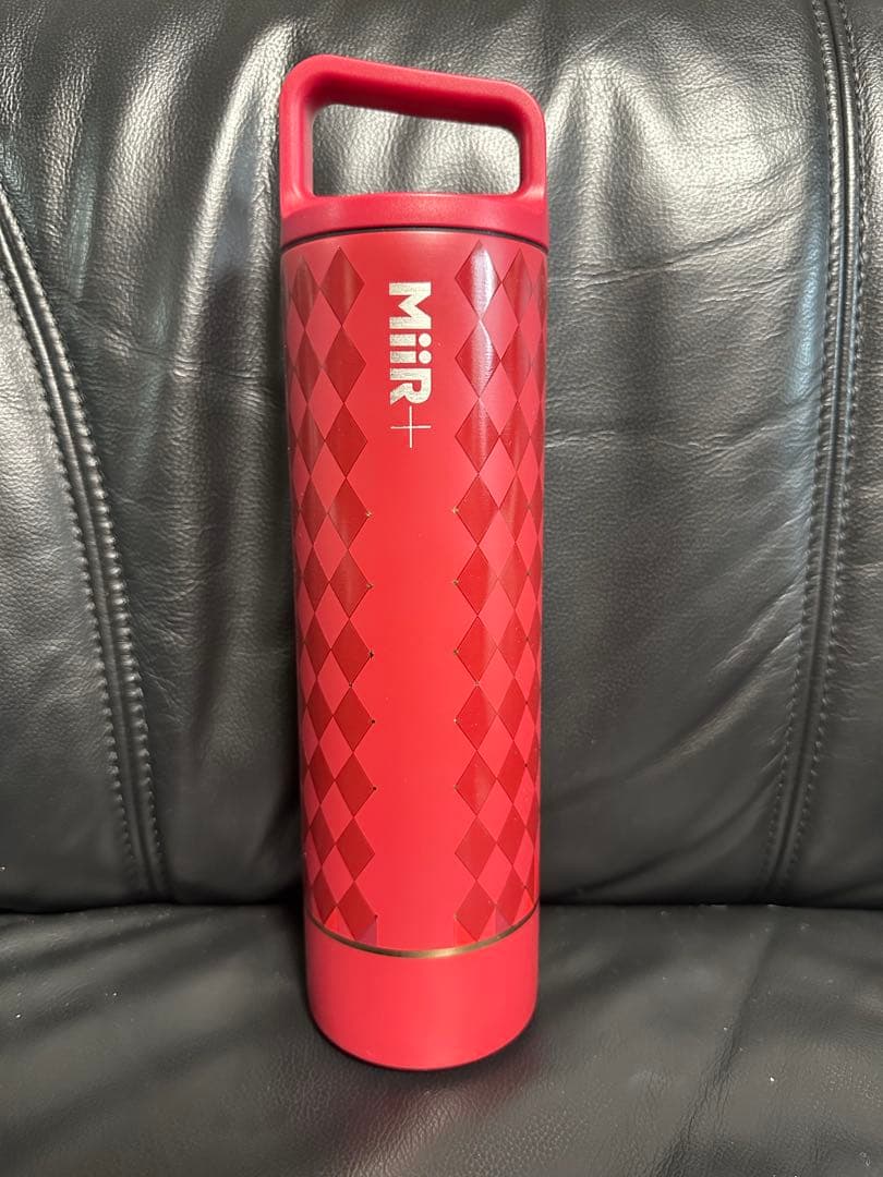 スターバックス2025 クリスマス赤ハンドルリッドボトルMiiR 591ml Starbucks Japan Holiday 2025 Handle Lid Stainless Bottle MiiR