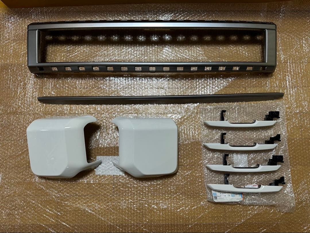 新車外し　ランクル250 純正部品セット ほぼ新車外し！24年☆トヨタ ランクル 250 ZX 純正 265/60R20