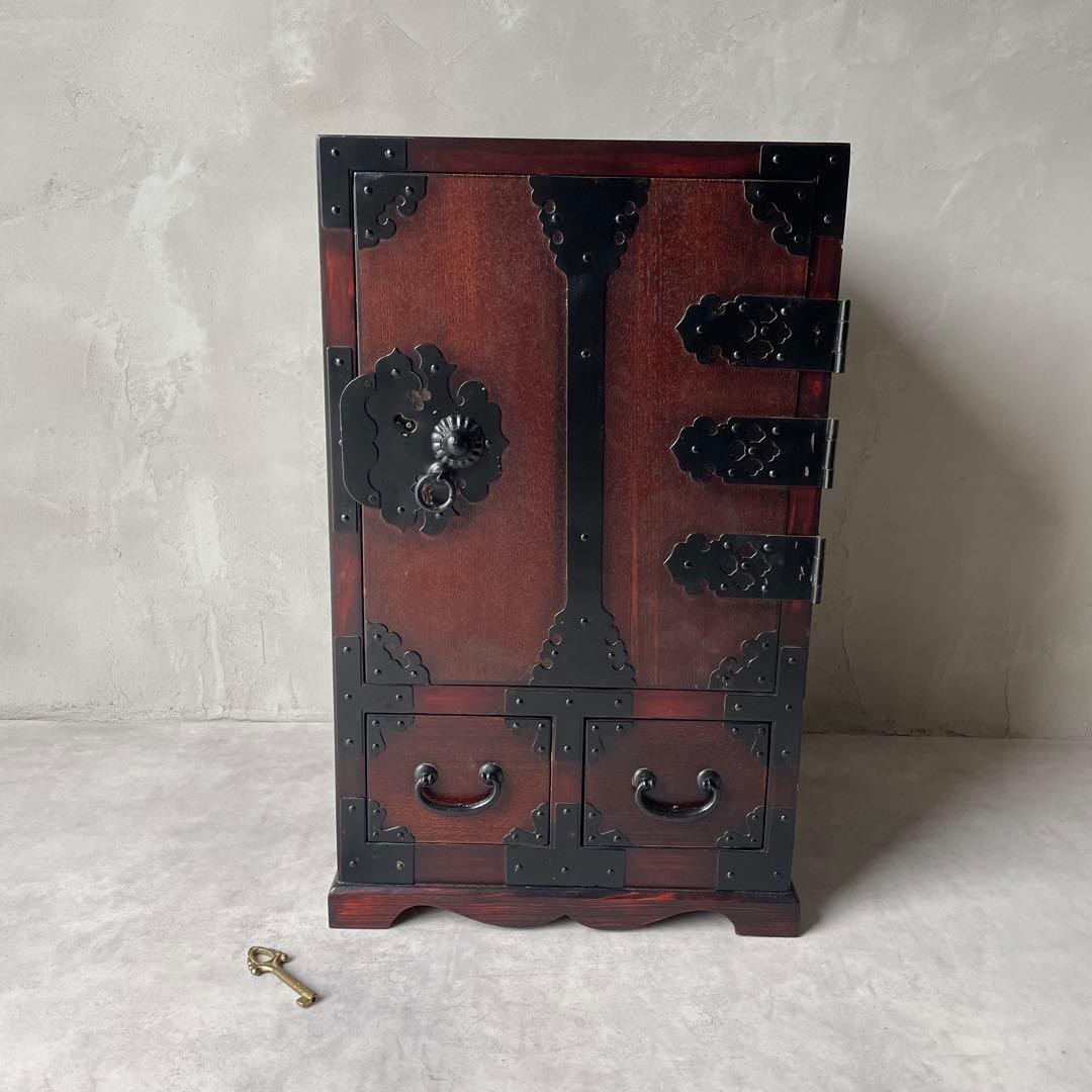 仙台箪笥　時代箪笥　和風家具　キャビネット　木製　レトロ　鍵つき 楽天市場】和箪笥 チェスト アンティーク リビング キャビネット 無垢