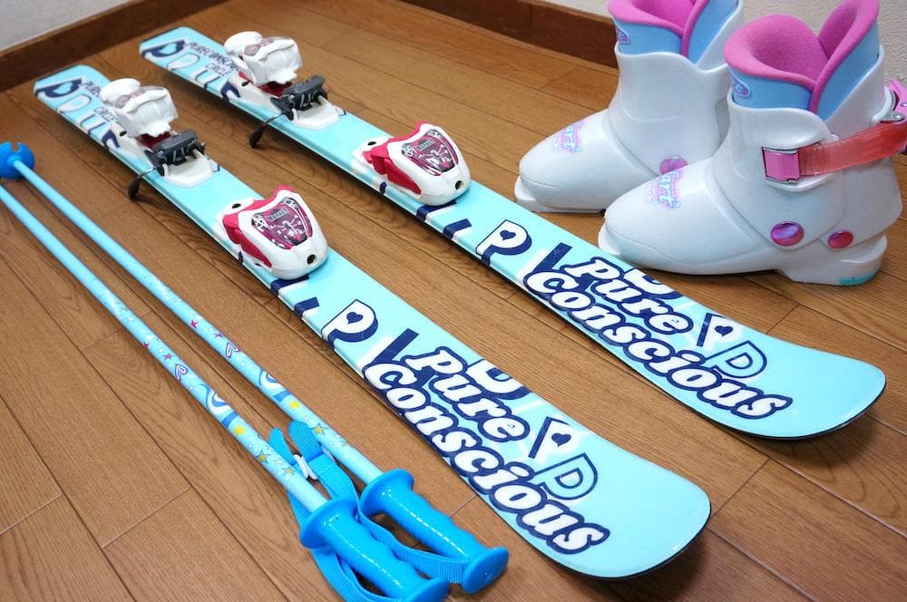 メンテ済 110cm 靴20cm PURE CONSCIOUS スキーセット メンテ済 110cm 靴20cm SNOWCARVING スキーセット - メルカリ