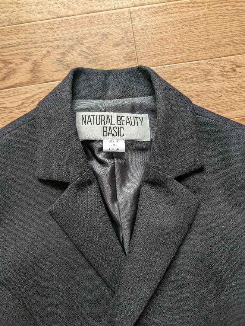 NATURAL BEAUTY BASIC ブラックスーツ 上M・下Sサイズ - メルカリ