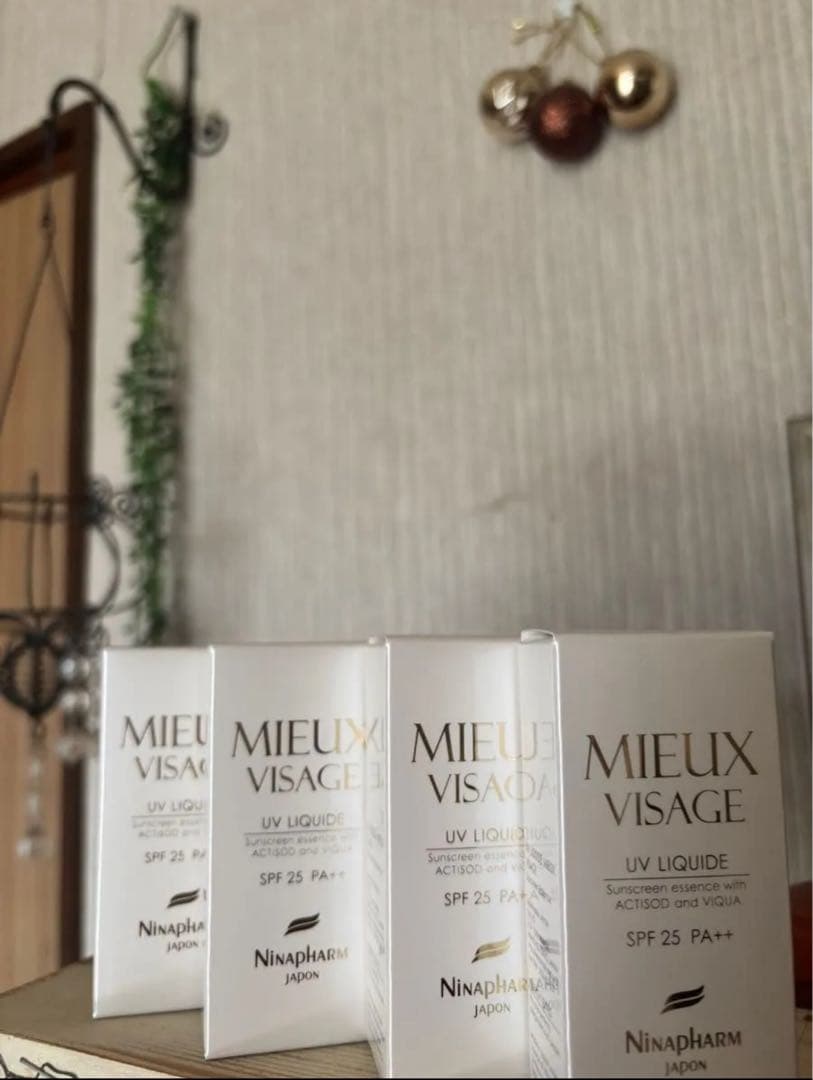 ニナファームUVリキッドミュー4個セット 試してみた】UVリキッド ミュー ヴィサージュ ニナファームジャポンの