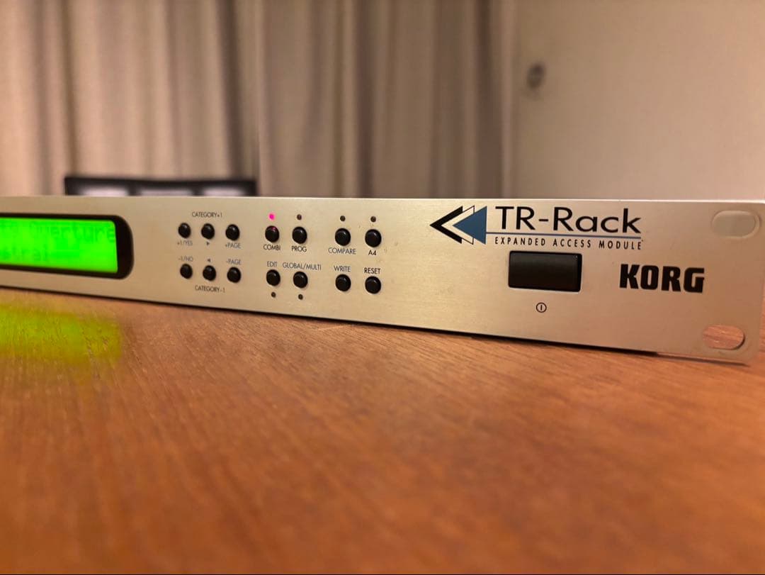 KORG TR-Rack 音源モジュール　ACケーブル付き Korg TR-RACK Sound Module Synthesizer with Power Cable Used from