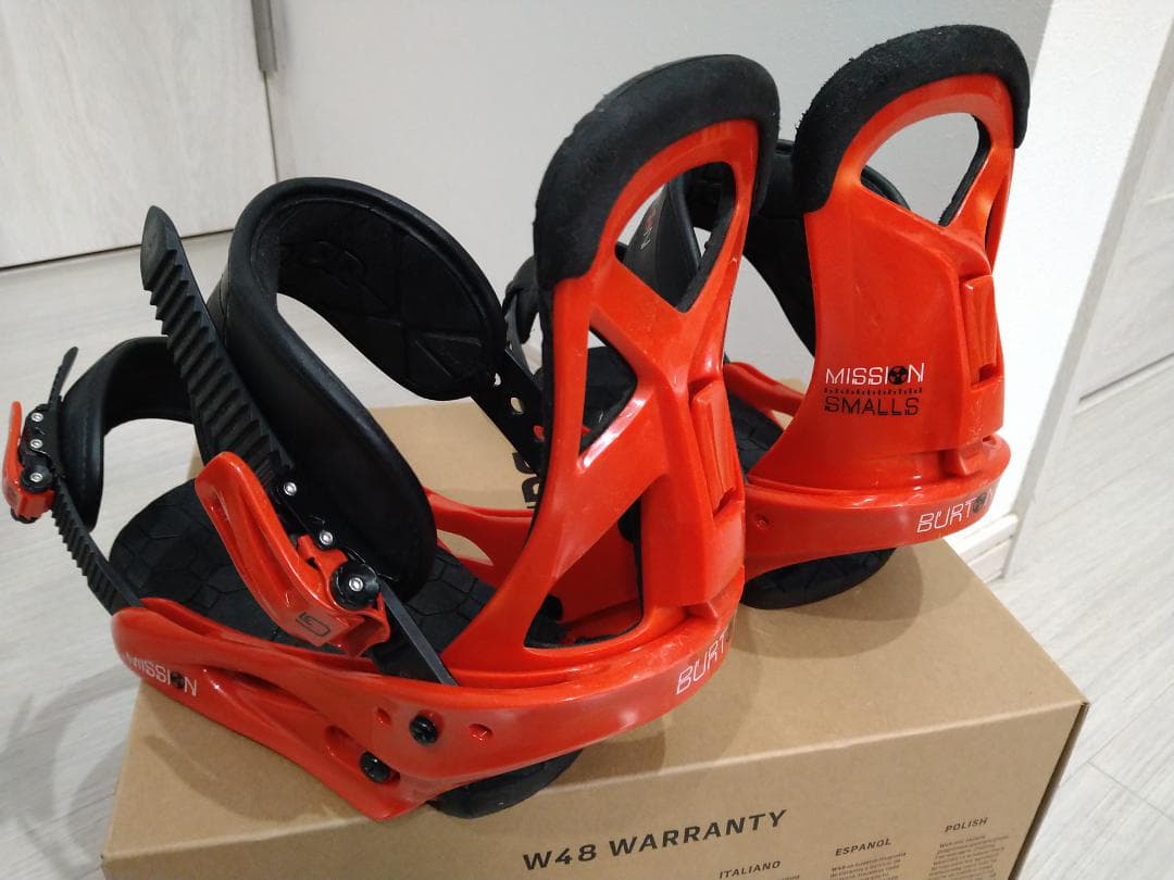 BURTON MISSION SMALLS YOUTH ビンディング Burton Mission Smalls Snowboard Bindings - Youth 2012 | evo