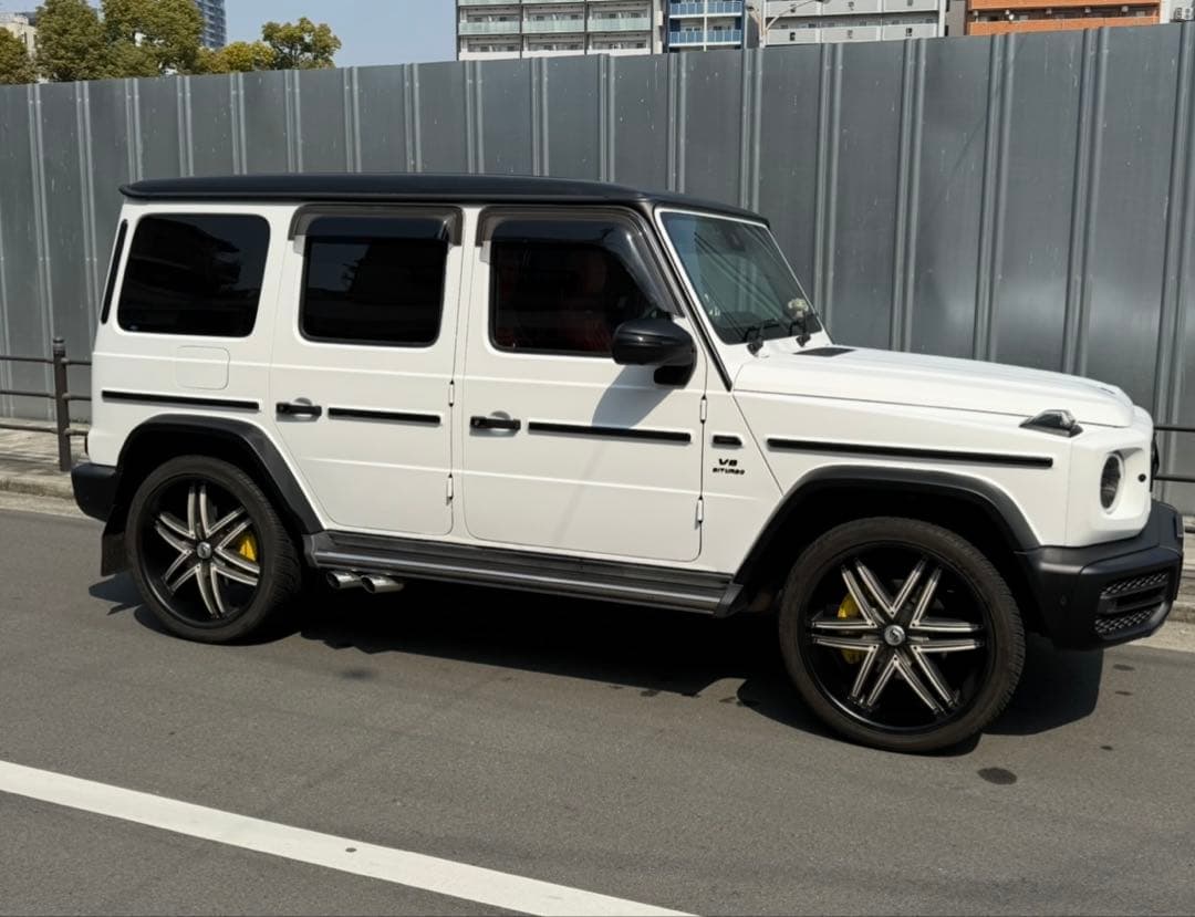 Gクラス W463a 24インチ 10J +15 130 ハブ径84 G350d W463型Gクラスの真骨頂！限定G350dヘリテージエディションの魅力と価値