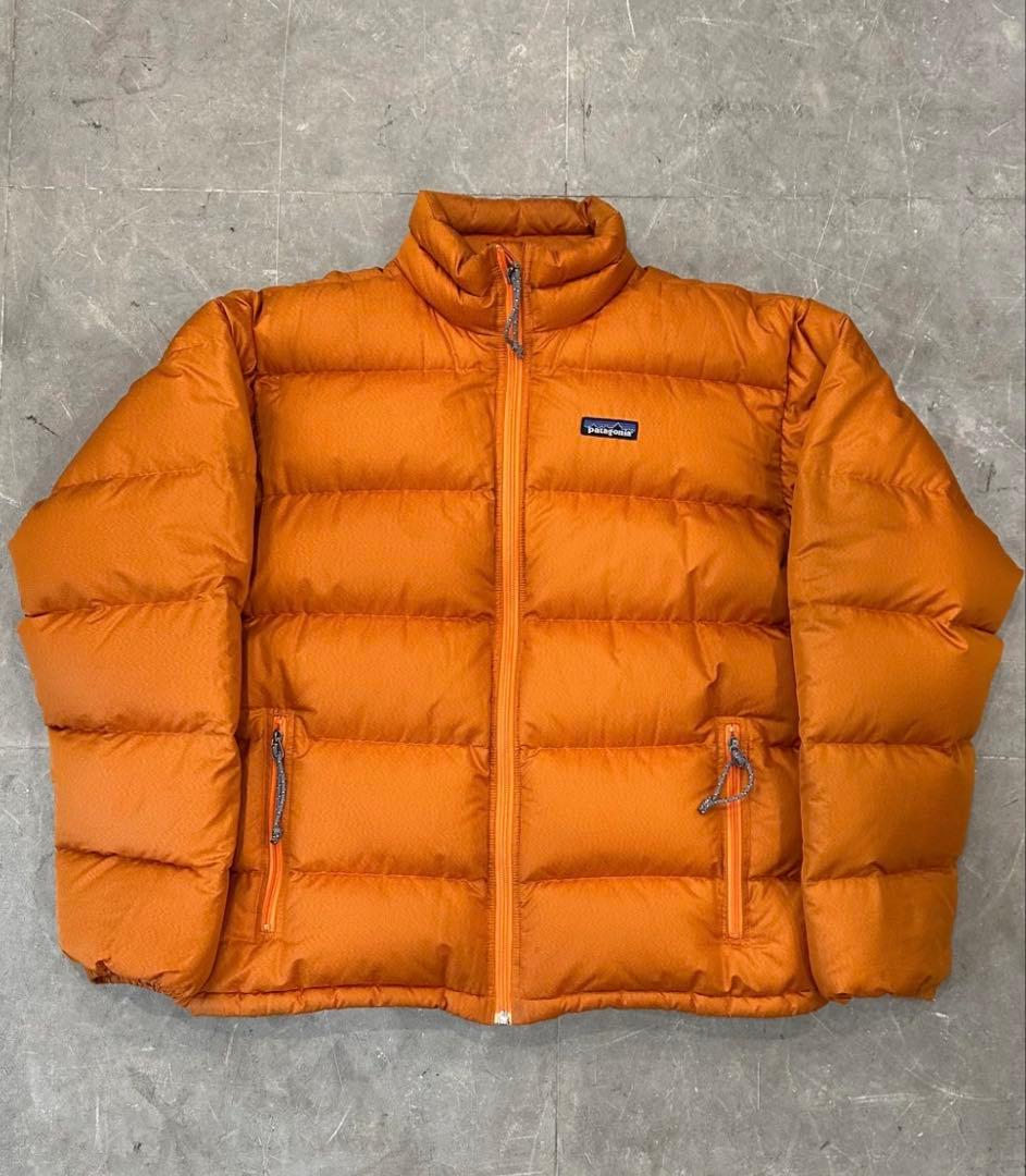 patagonia ダウンジャケット M オレンジ 中古・古着通販】Patagonia (パタゴニア) puff jacket オレンジ サイズ