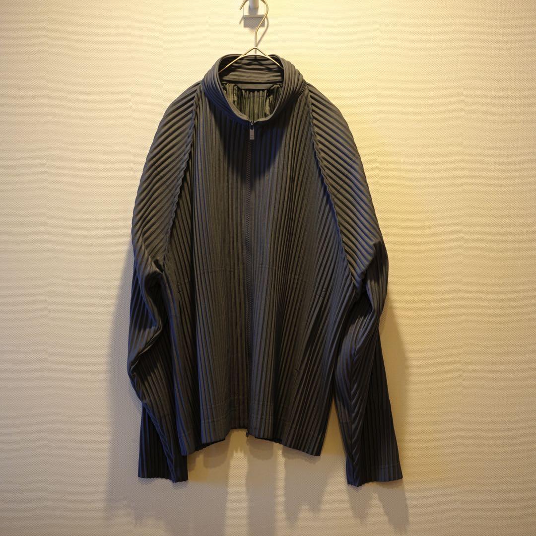 HOMME PLISSÉ ISSEY MIYAKE ブルゾン 2 - メルカリ