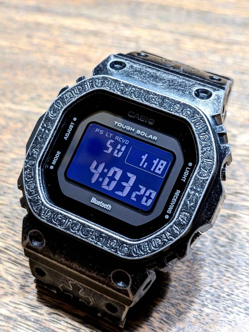 ヒ*®様 新品外装　GW-B5600 フルメタルカスタム タフソーラー　クロスモ 新品 G-SHOCK GW-B5600フルメタルカスタム ペイズリー柄 新品