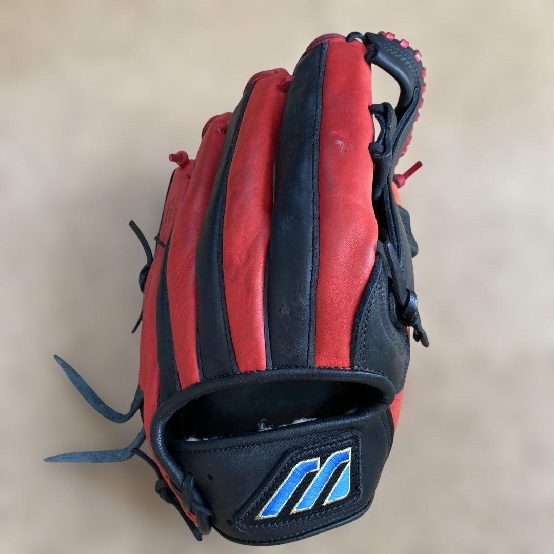 ミズノ　赤黒 軟式野球グローブ　外野用 楽天市場】軟式グローブ / ミズノ 外野手用 軟式グラブ 右投げ ウィル