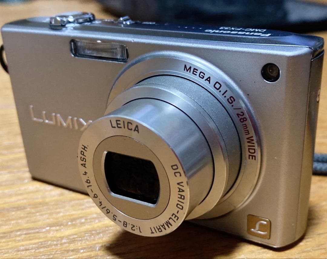 美品】パナソニック LUMIX DMC-FX33 コンデジ ライカレンズ - メルカリ