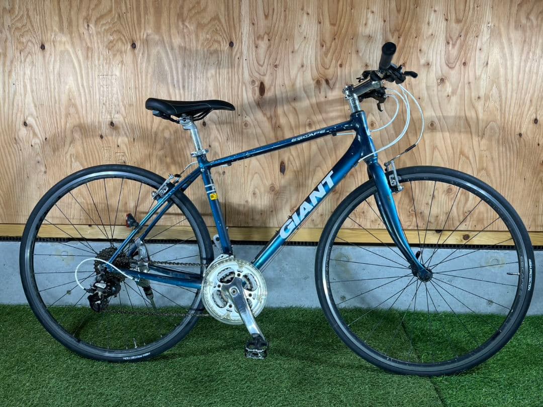 お引き取り限定 GIANT ESCAPE R3 3x8段 465mm消耗品交換済 2023 GIANT Bicycles | ESCAPE R3