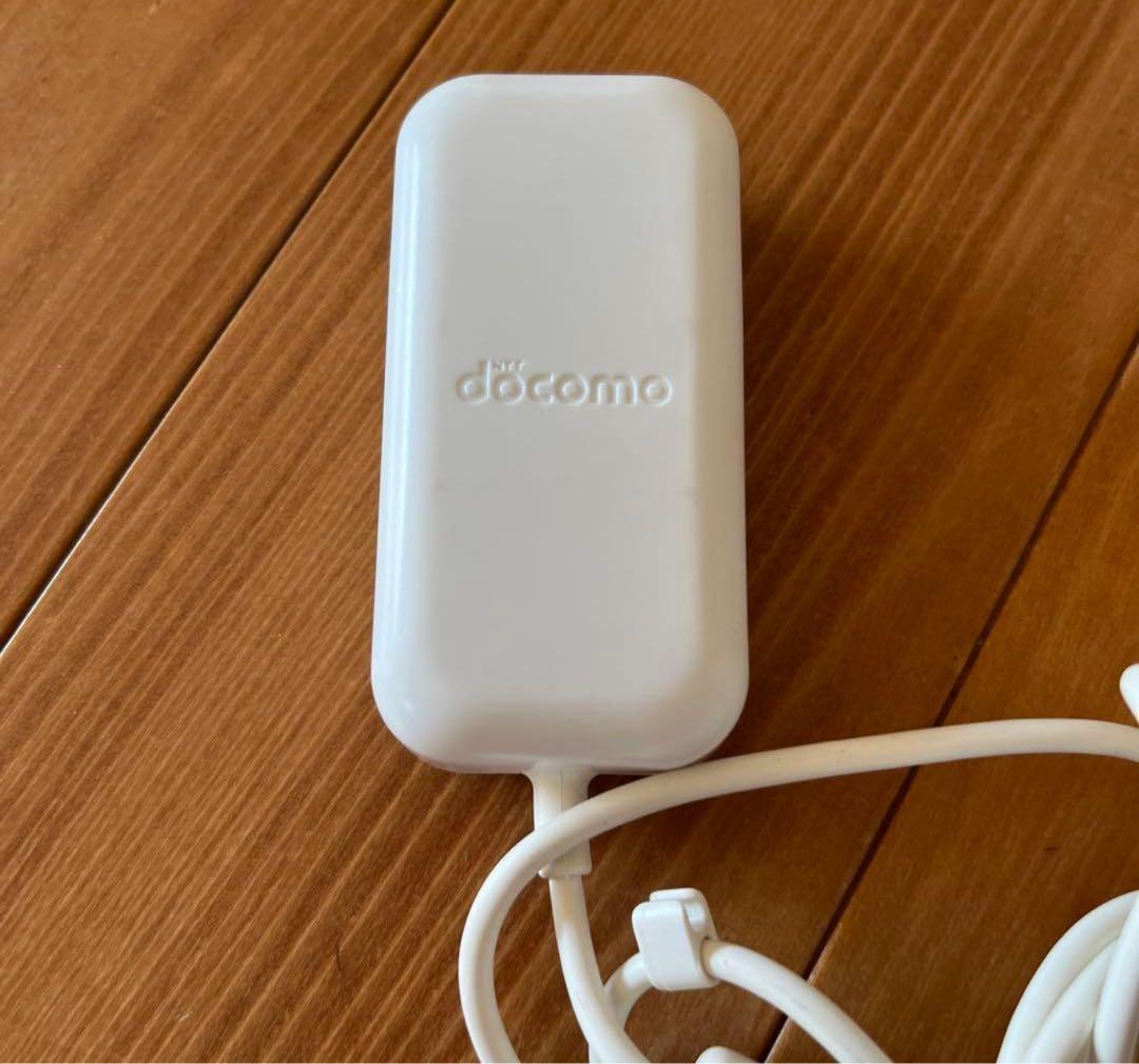 docomo ドコモ純正スマホ用 ACアダプタ 07 type-C 充電器 - メルカリ