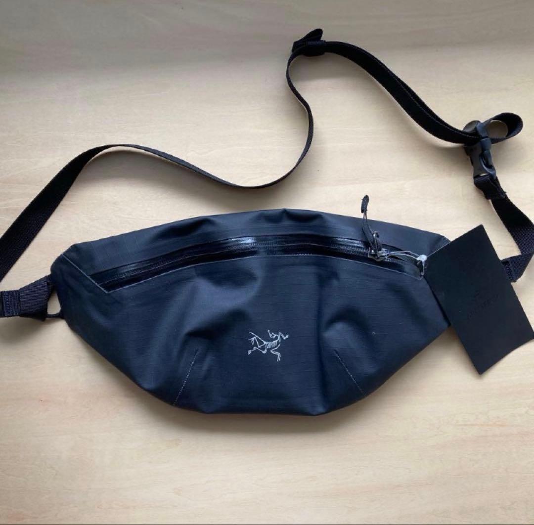 【新品／未使用品】アークテリクス Granville CROSSBODY BAG Granville Crossbody Bag | Arc'teryx United States