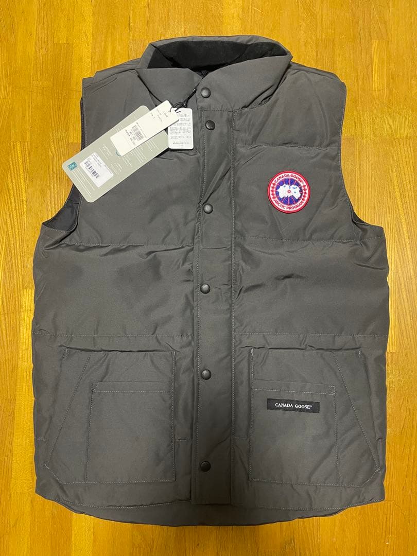   グレー ダウンベスト 新品　サイズS 180/92Y セール】 ＜THE NORTH FACE＞ヌプシ ダウンベスト （ダウンジャケット