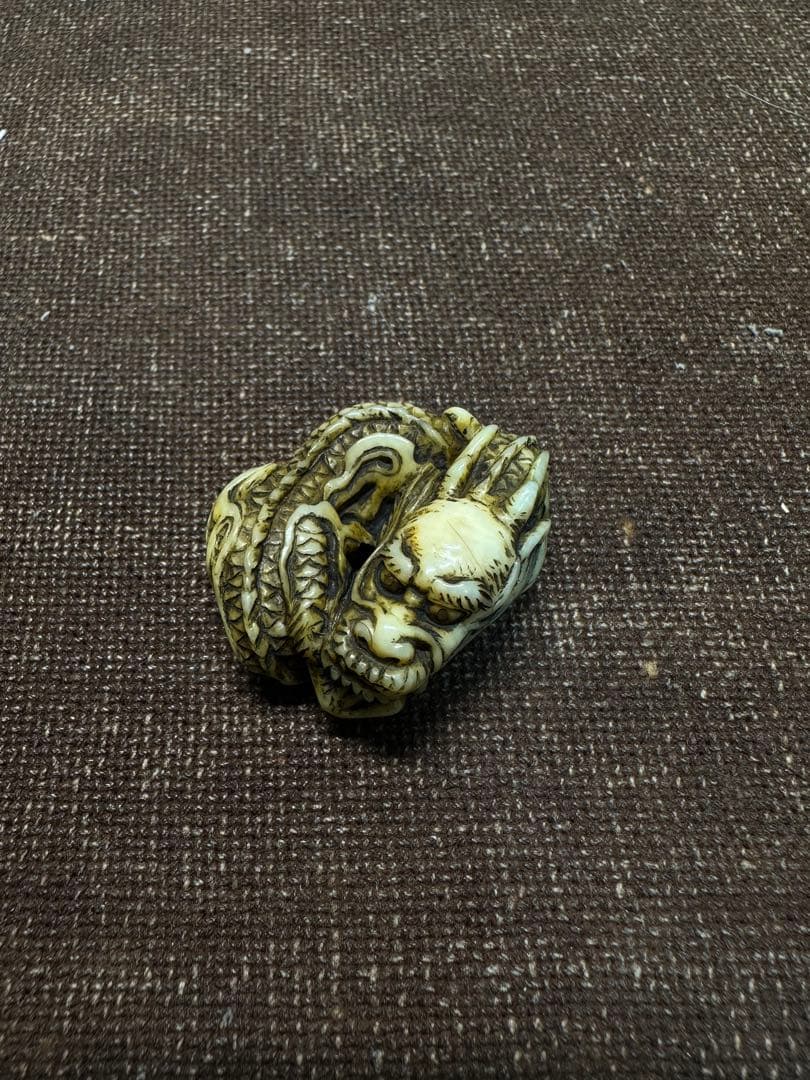 龍ちゃん様 根付　龍　根付け　江戸時代　骨董古美術　提げ物 龍ちゃん様 根付 龍 根付け 江戸時代 骨董古美術 提げ物