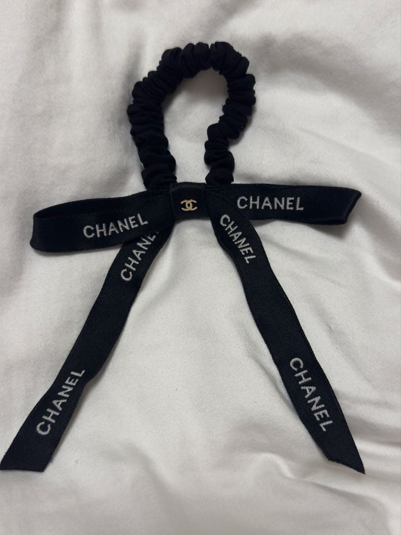 CHANEL ｜ボウタイ　シュシュ シャネル CHANEL パール付きシュシュ A63896_Y20154_Z3528 ヘア