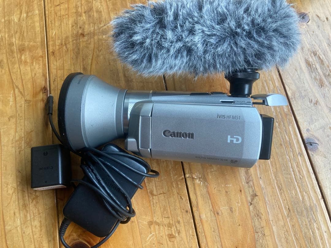 Canon IVIS HF M51 ビデオカメラ　充電器　幅広レンズ 集音マイク CANON iVIS HF M51 [シルバー] 価格比較 - 価格.com