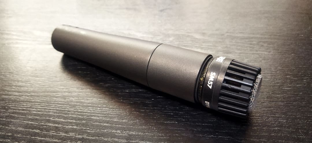 SHURE ダイナミック マイクロフォン SM57 Amazon.co.jp: SHURE SM57-LC ダイナミックマイクロホン : 楽器・音響機器