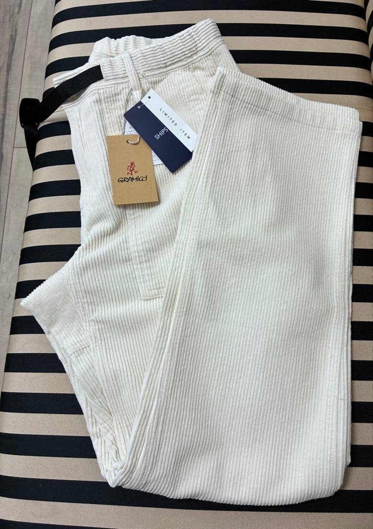 【未使用】 グラミチコーデュロイ チノパン Mサイズ アイボリー GRAMICCI（グラミチ） パンツ コーデュロイパンツ グラミチパンツ