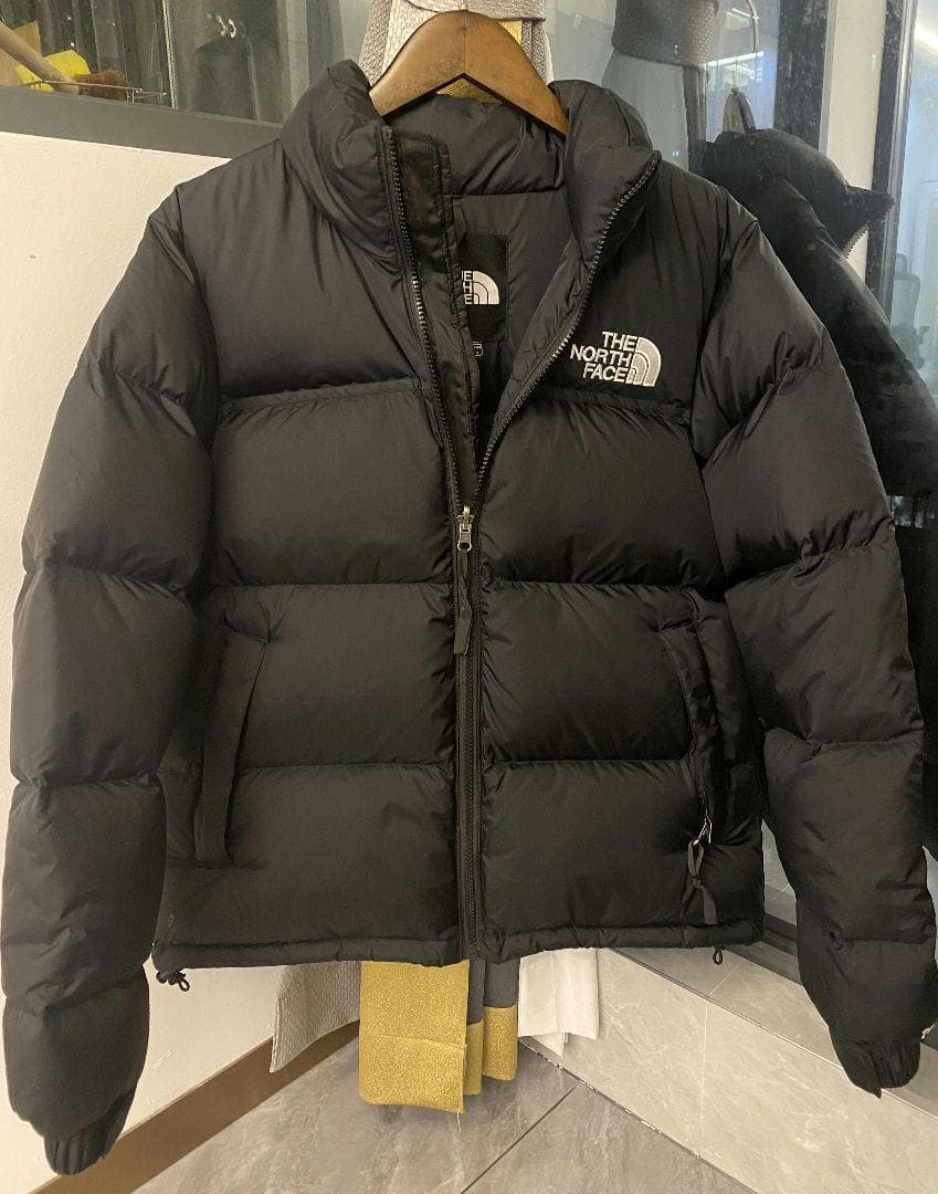 美品XL 　ヌプシ　ブラック　700fill　ダウンジャケット 23FW新作☆TNF☆ヌプシ ダウンジャケット☆USA 700fill☆ マルチ (THE