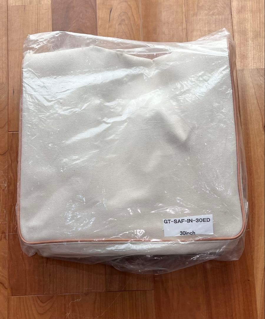 グローブトロッター　Safari 30インチ　キャンバスカバー サファリ キャリーオン 4ホイール ブラウン | グローブ・トロッター