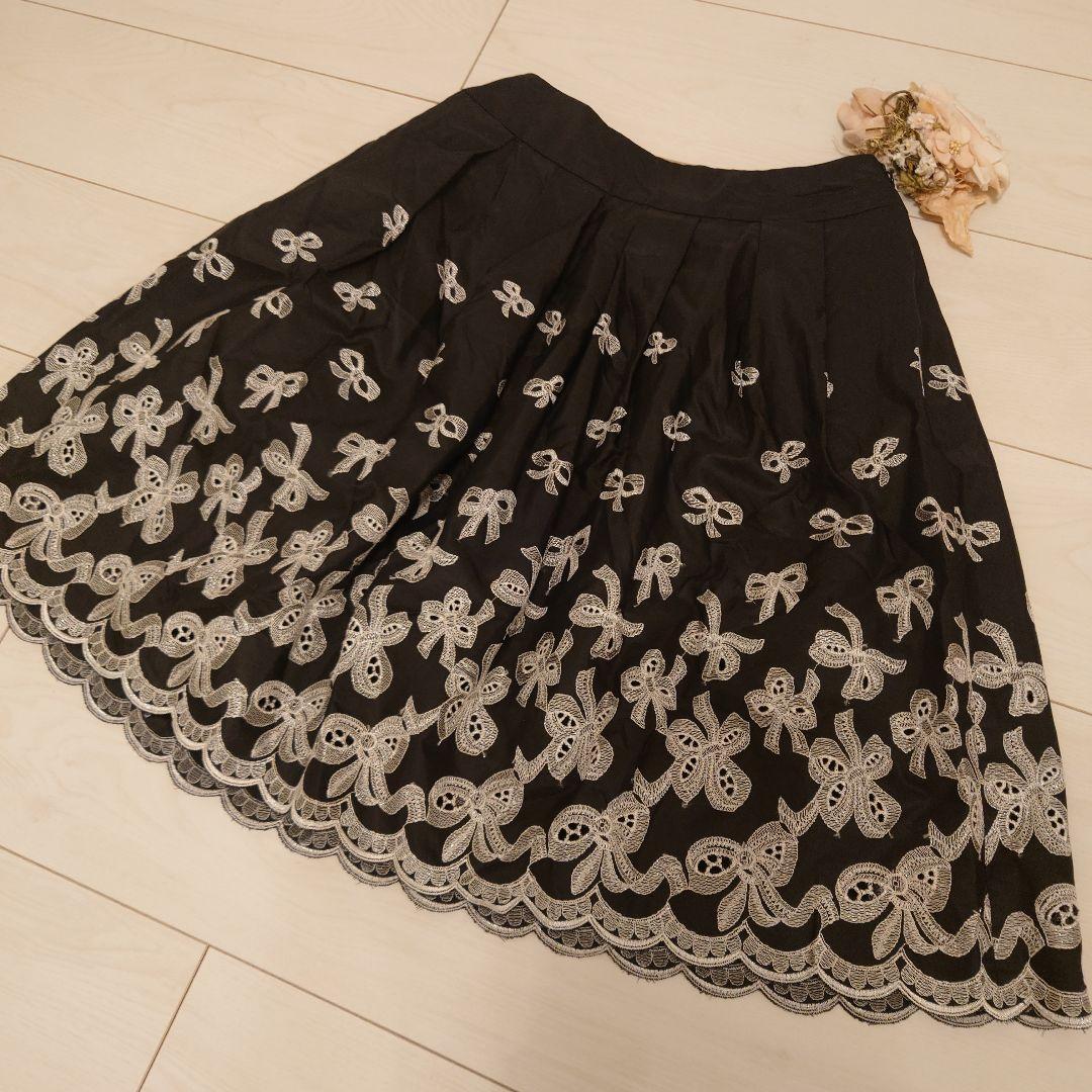 エムズグレイシー♥️おリボン刺繍が美しい✨フレアスカート♥️美