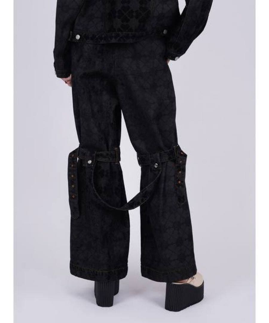 新品タグ付き PAMEO POSE クローバー柄 パンツ デニム y2k - メルカリ