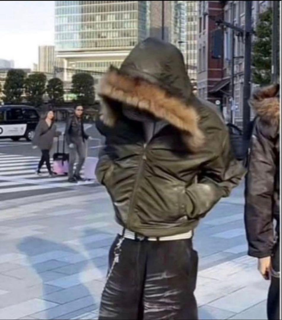 N*8様 00s archive n2b ma1 ファー付き 短丈 ジャケット - メルカリ