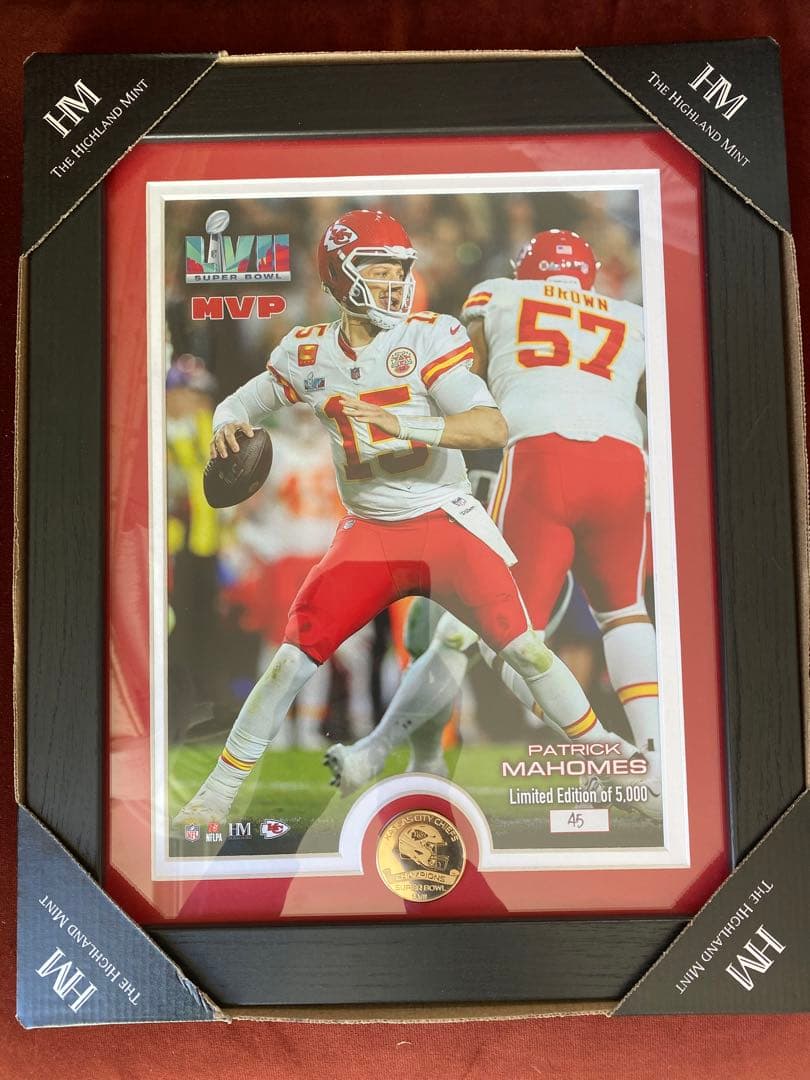 特価NFL MVP パトリック・マホームズ第57回スーパーボール優勝　新品 AP23041140609011.jpg