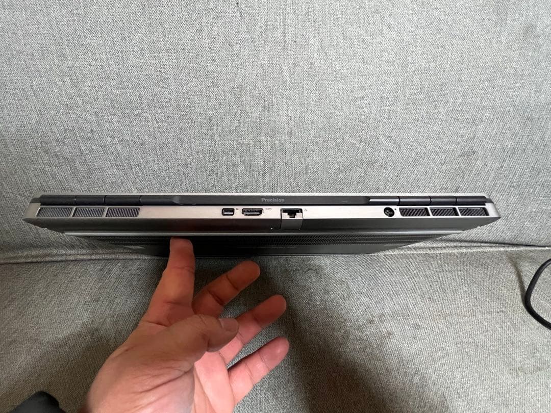 DAO NGUYEN PHUC HAU専用 Precision 7560 - メルカリ