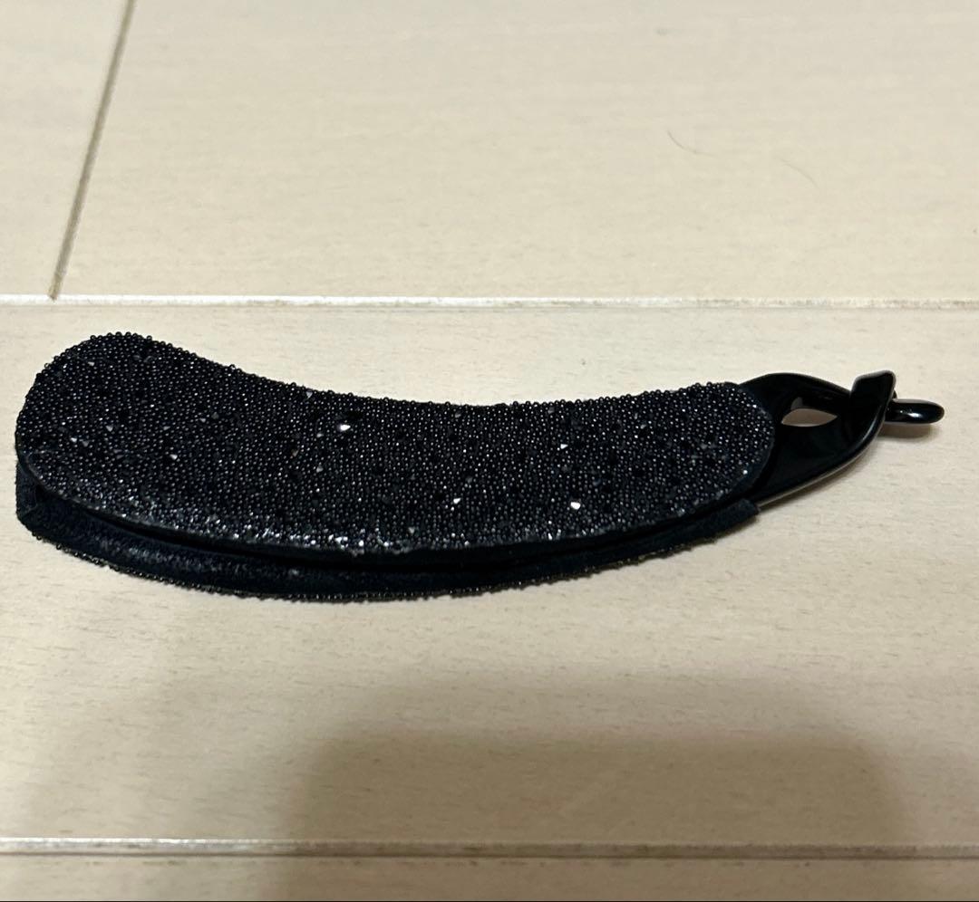 希少　acca アッカ　バナナ　クリップ　ブラック　ノワール　ラメ acca】ブラッククリップ | アッカ | 松坂屋名古屋店公式 SHOP BLOG