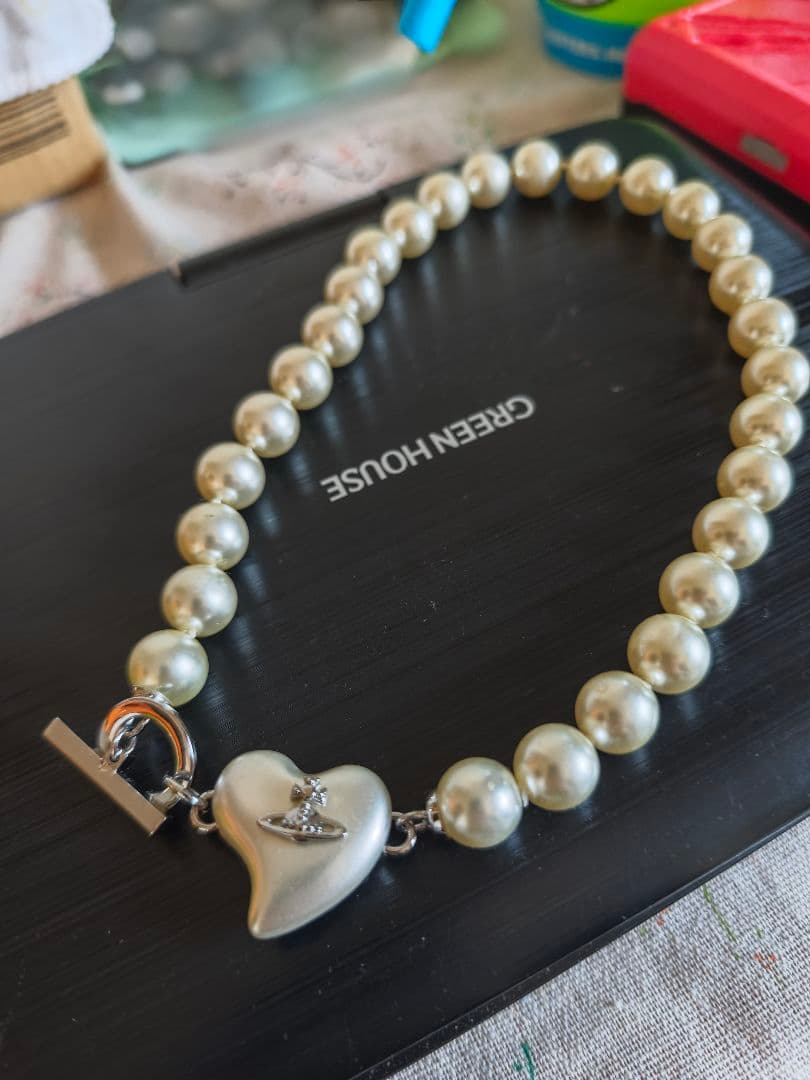 Vivienne Westwood パールネックレス ハートチャーム付き HARTO(ハート) Vivienne Westwood(ヴィヴィアンウエストウッド