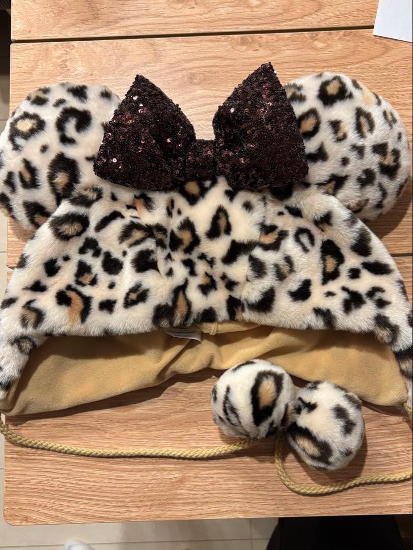 ディズニー レオパード柄 ミニーファンキャップ(ヒョウ柄茶色) - メルカリ