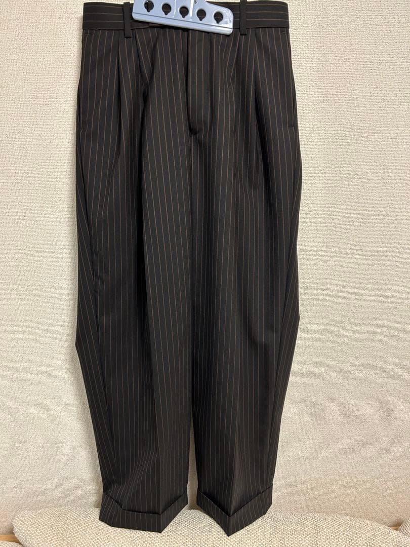 スーツ MARKAWARE /PLEATED CLASSIC WIDE TROUSERS markaware（マーカウェア） スラックス 「markaware/marka」TRIPLE