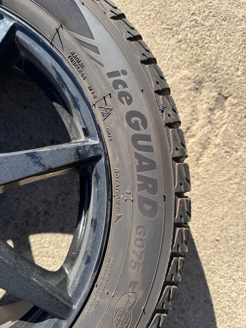 takaotomami バリ溝　ice GUARD G075 225/55 takaotomami様専用 バリ溝 ice GUARD G075 225/55 - メルカリ