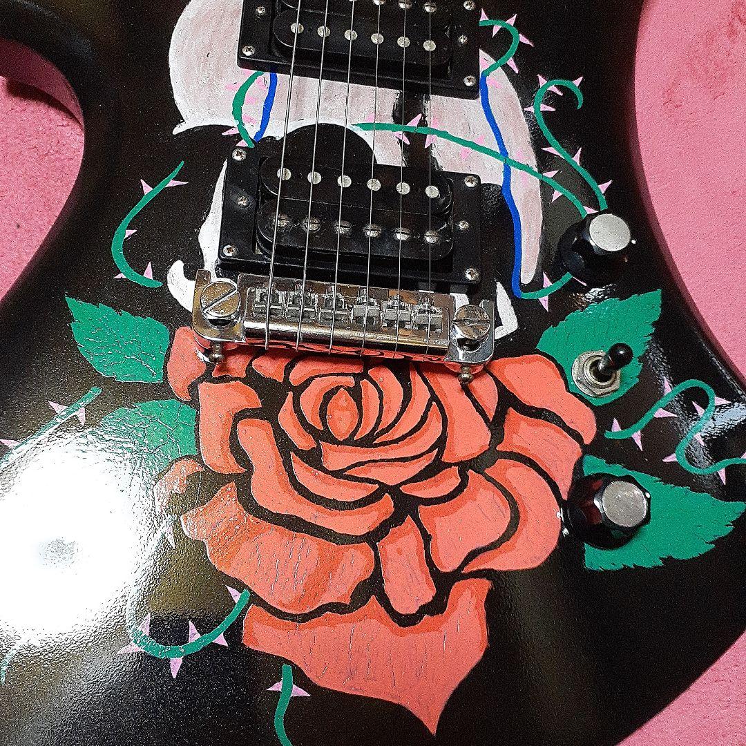 良・美品】薔薇髑髏ペイント・hideモデル。モッキンバードエレキギター