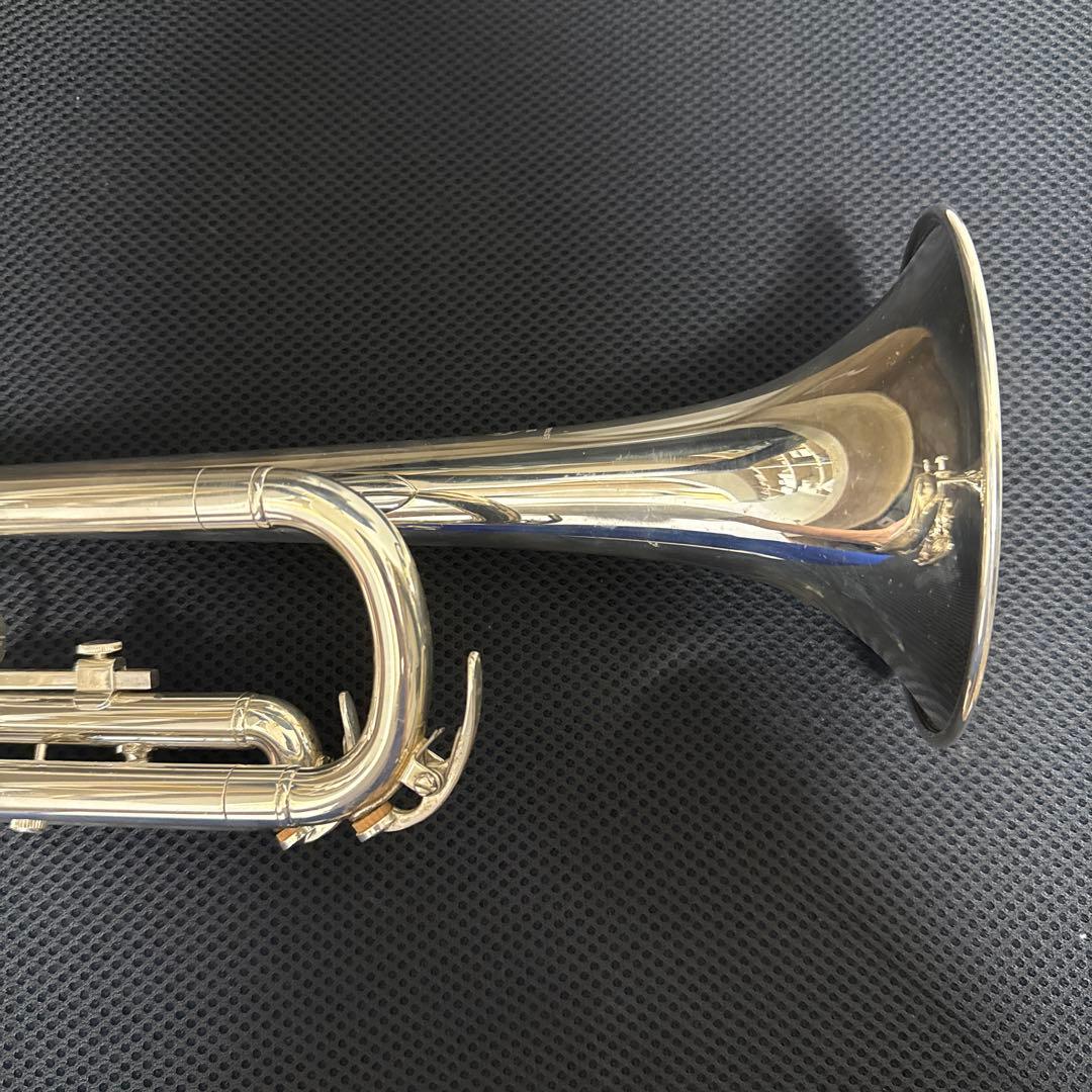 2*3様 YTR2330s 汚れあり 値下げ可 YAMAHA YTR-2330S B♭ トランペットYTR2330S 【現物画像】 ヤマハ