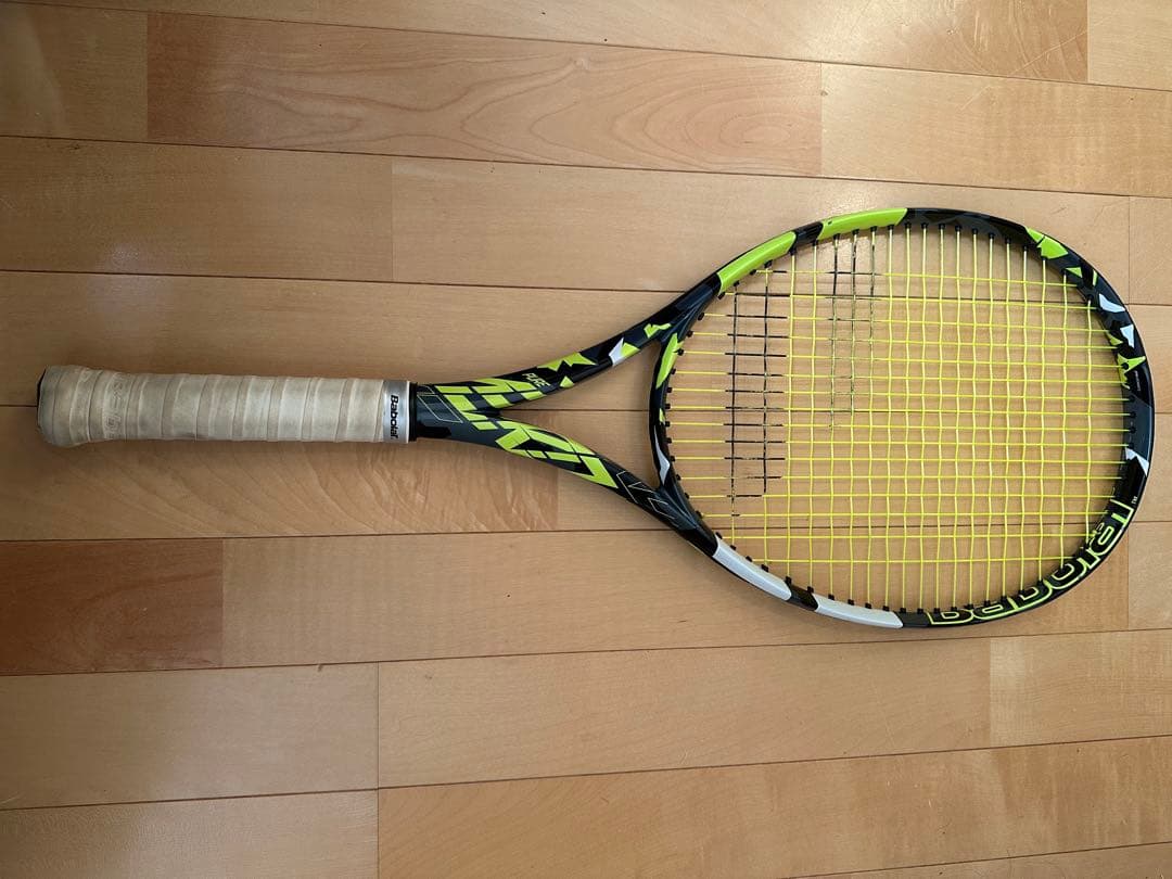 Babolatピュアアエロ　300g G2 バボラ ピュアアエロ PURE AERO 2022 BABOLAT 300g 101481 国内正規品