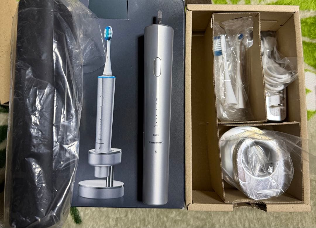 電動歯ブラシ Doltz（ドルツ） シルバー EW-DT72-S おまけ付き デンキチWeb / パナソニック Panasonic 電動歯ブラシ Doltz ドルツ