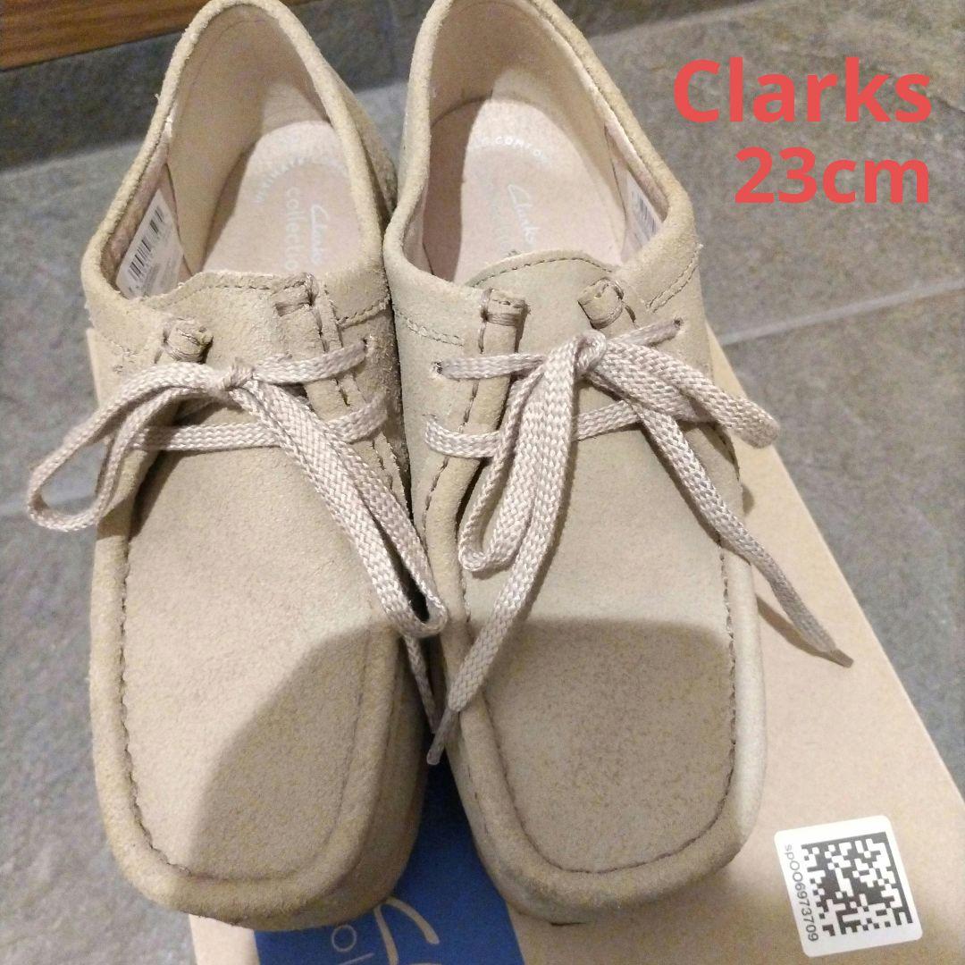 クラークス　ワラビー　ベージュ　 スエード 　モカシン　23cm Clarks（クラークス） ワラビー スエード シューズ ベージュ メンズ
