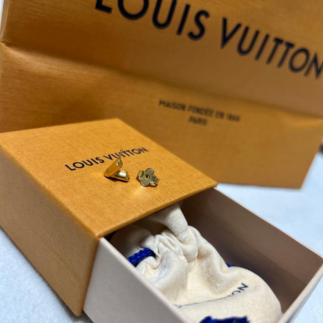 ルイヴィトン　ピアス・エセンシャル V LOUIS VUITTON（ルイ・ヴィトン） ピアス レディース ピアス