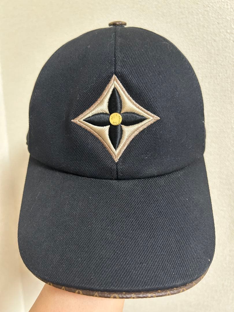 ルイ・ヴィトン 黒 ベースボールキャップ LOUIS VUITTON】ルイ・ヴィトン ベースボール モノグラム メッシュ