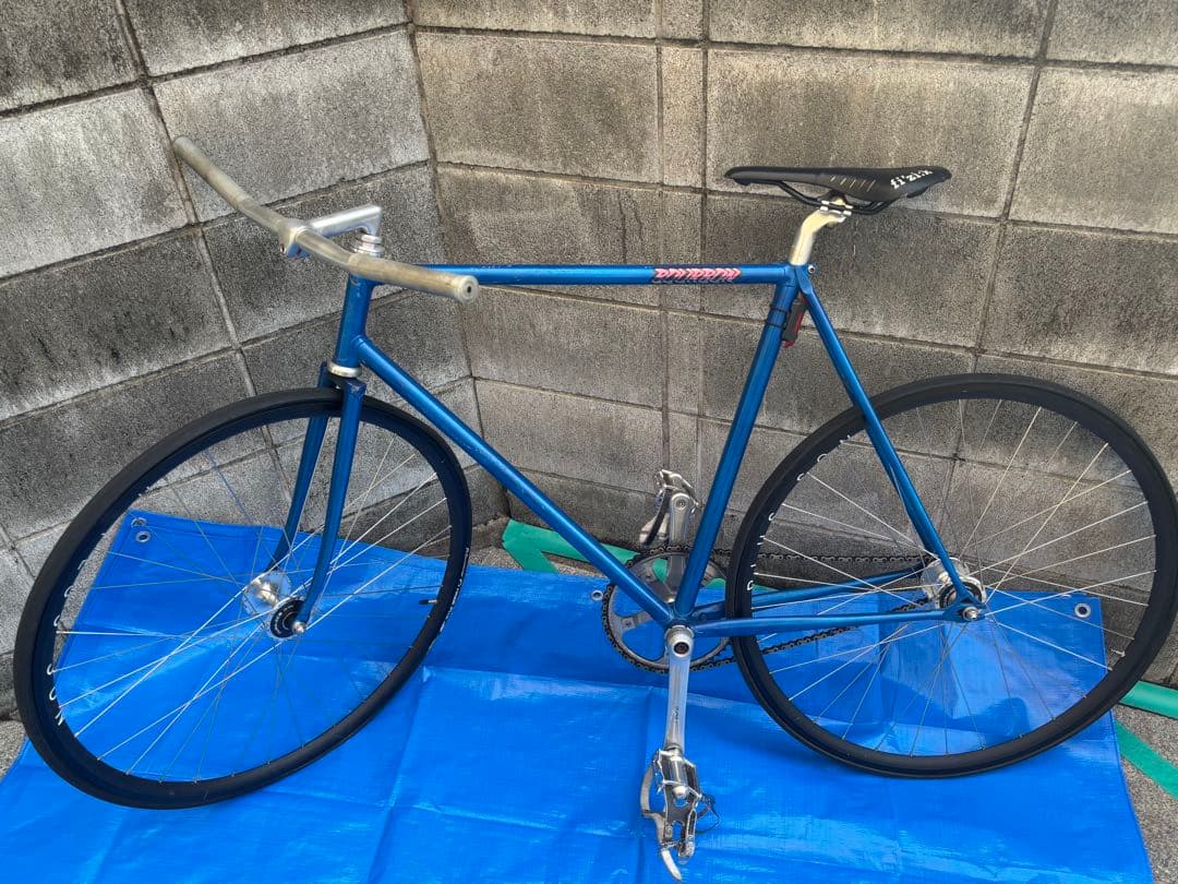 シングルスピードピストバイク 青 ピストバイク ヴィンテージカスタムについて初めて気づいた5の共通点