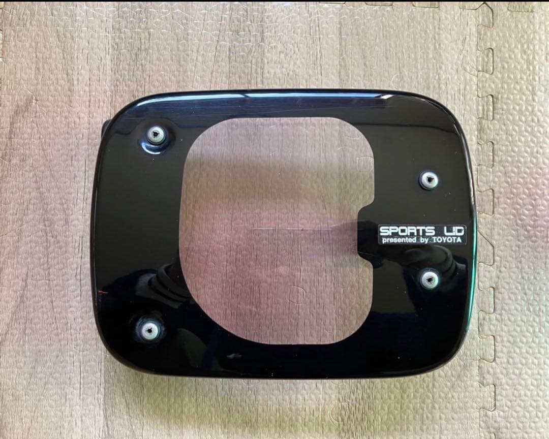 セリカ　zzt231 フューエルリッド　純正オプション セリカ(ZZT231)1.8 SS-II 純正 オプション フューエルキャップ